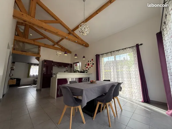 Villa 4 pièces 119 m²