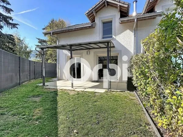 Maison 4 pièces 82 m²