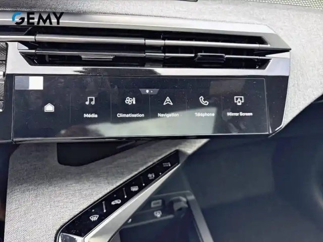 Peugeot 5008 plug-in hybrid 195 e-dcs7 — photo 17