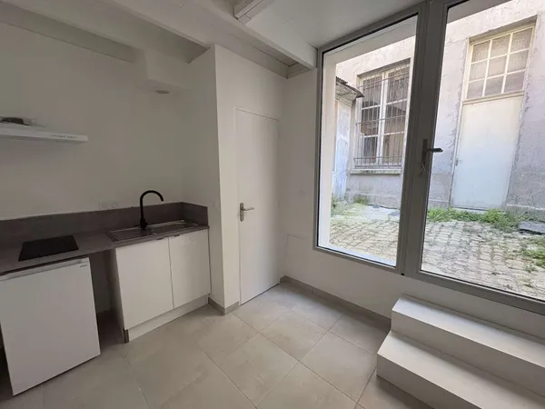 Appartement 1 pièce 11 m²