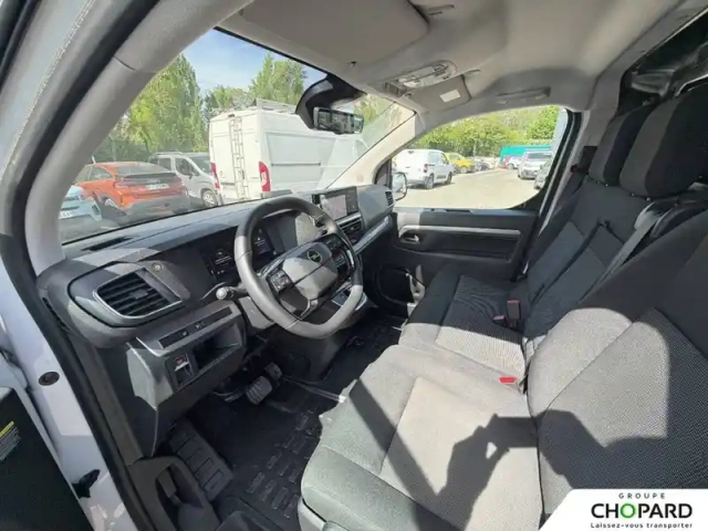 Opel Vivaro fgn sportive diesel 180 ch m automatique — photo 2