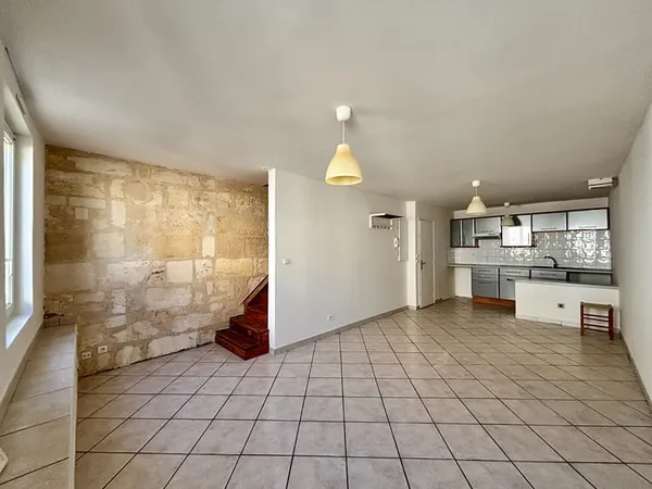 Bordeaux Chartrons - T3 duplex de 64 m²