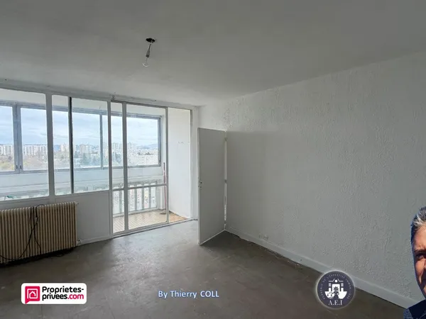 Appartement Vénissieux 5 pièce(s) 93.67 m2