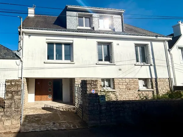 À LOUER - T3 RÉNOVÉ HYPER CENTRE D'AURAY - 45 m²
