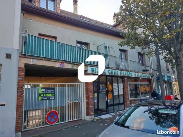 Local commercial 335 m²