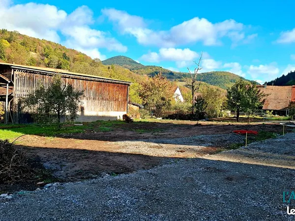 Terrain 331 m²