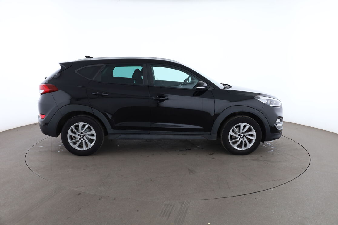 Hyundai Tucson 1.7 CRDi 2WD — photo 6