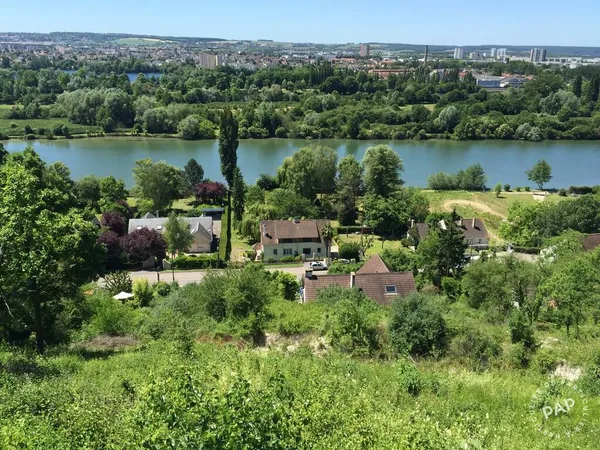 Terrain 3856 m²