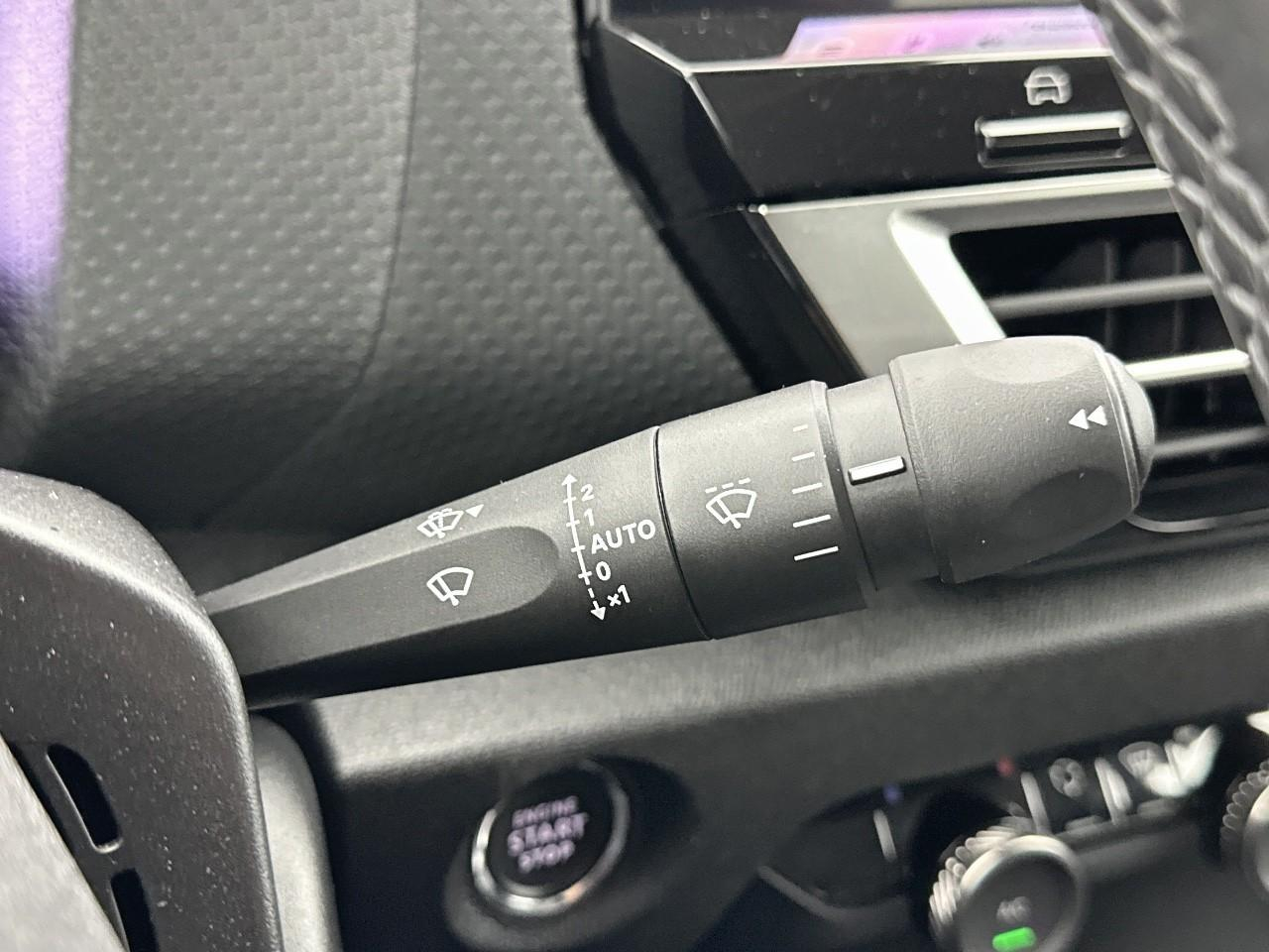 Citroën C4 puretech 130 s&s eat8 shine — photo 18
