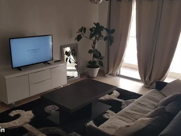 F3 Golfe Juan Cannes bail étudiant ou mobilité, colocation possible, proche Sophia Antipolis, Cannes