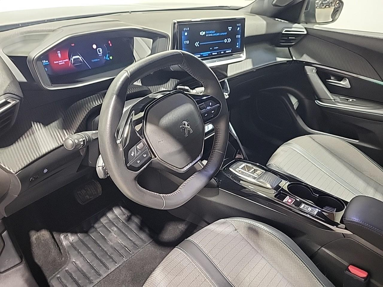 Peugeot 2008 bluehdi 130 s&s eat8 allure pack — photo 9