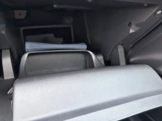Peugeot 208 electrique 50 kwh 136 — photo 20