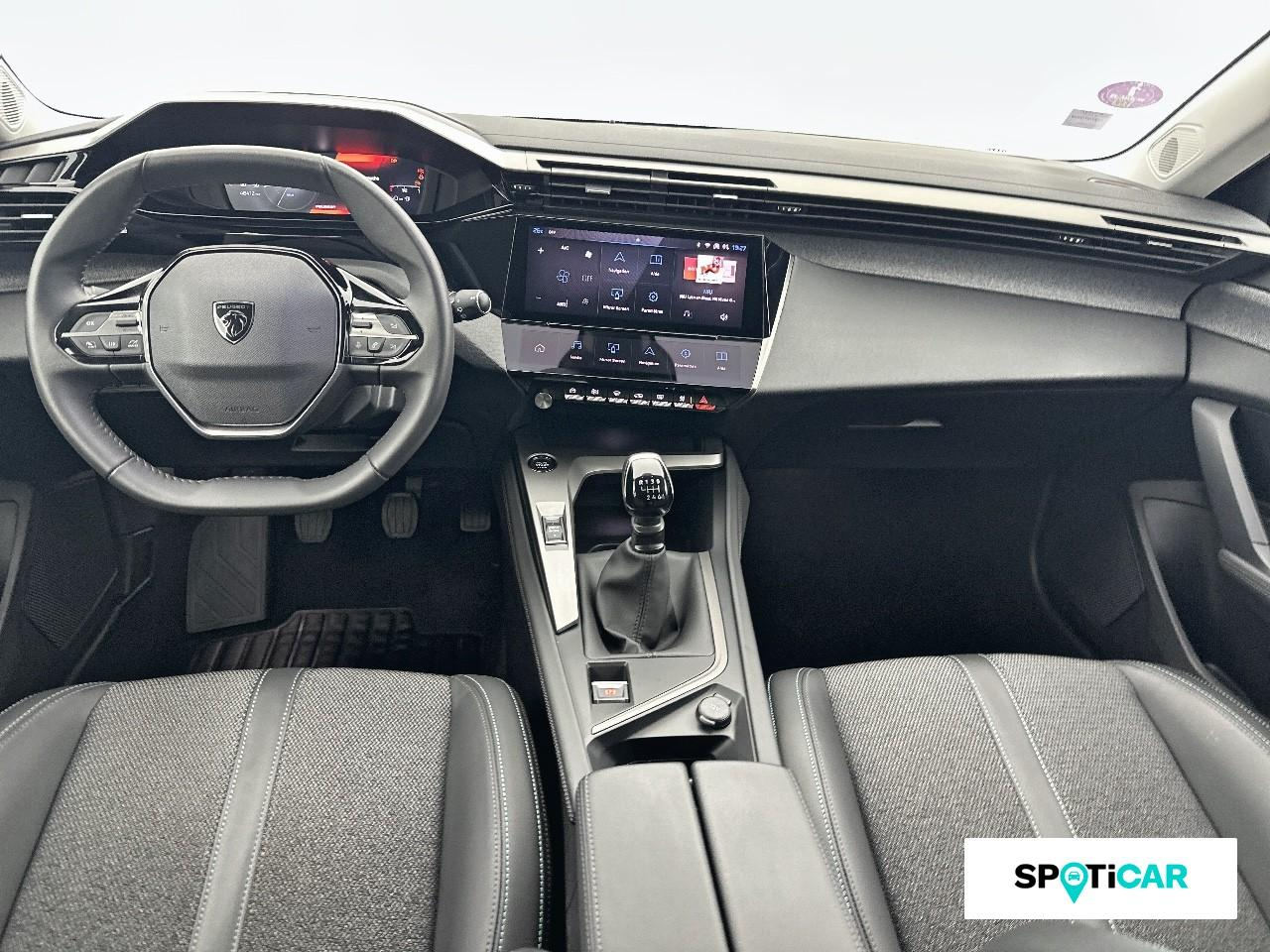 Peugeot 308 1.2 puretech 130ch s&s allure — photo 8