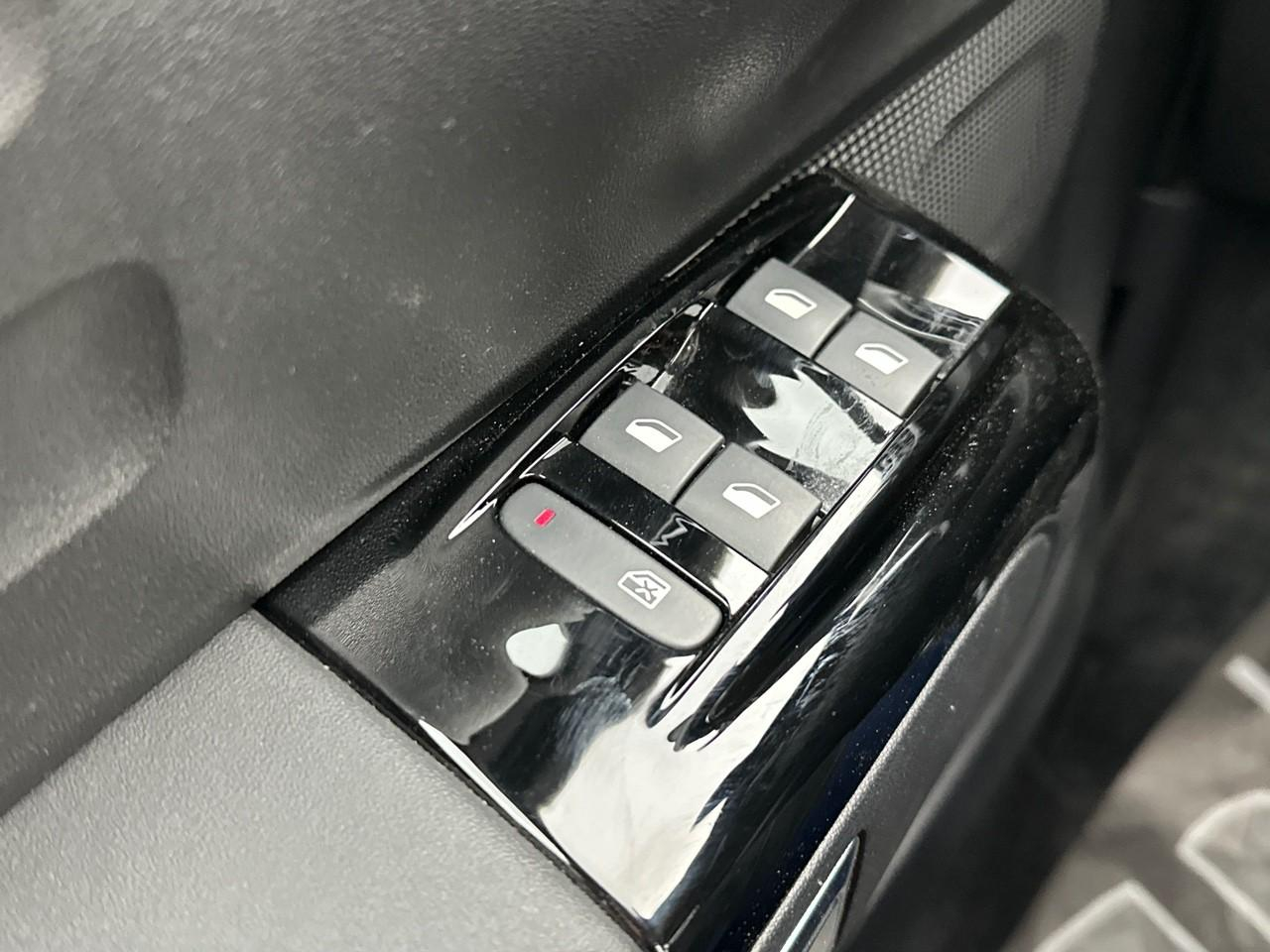 Citroën C3 puretech 83 s&s bvm5 shine pack — photo 15
