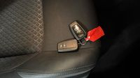 Toyota C-Hr 1.8 Hybride 122ch Design Ultimate E-CVT — photo 16