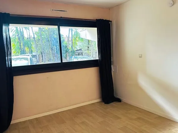 Studio 1 pièce 20 m²