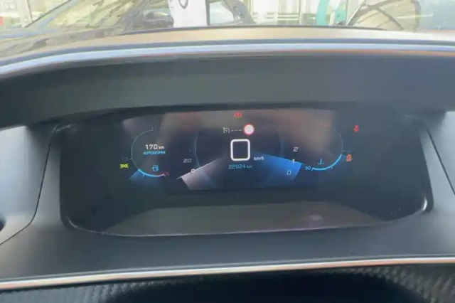 Peugeot 208 puretech 100 s&amp;s bvm6 — photo 14