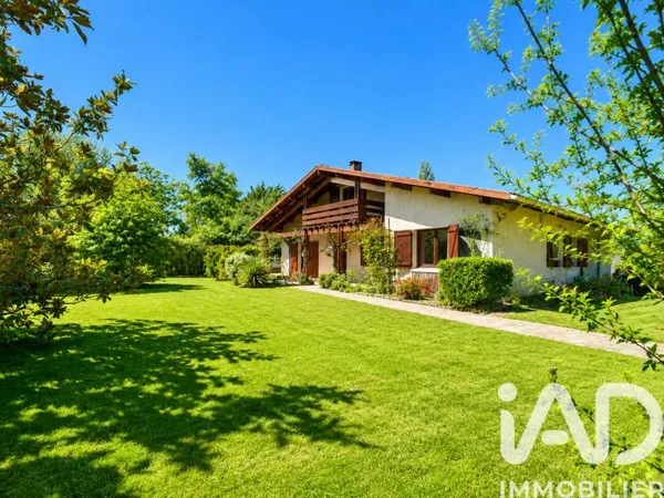 Maison 5 pièces 148 m²