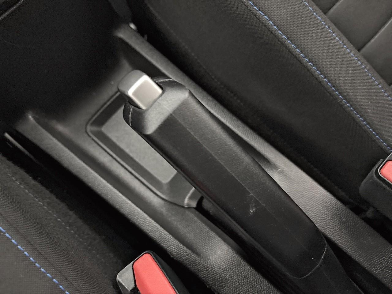 Citroën C3 turbo 100 ch manuelle plus — photo 21