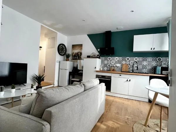 Studio 1 pièce 27 m²