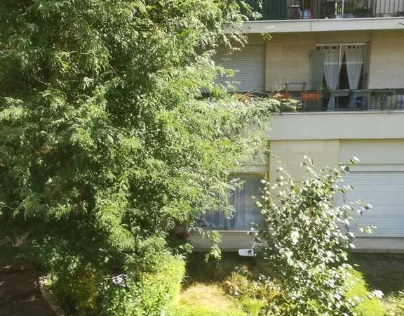 Studio 1 pièce 29 m²