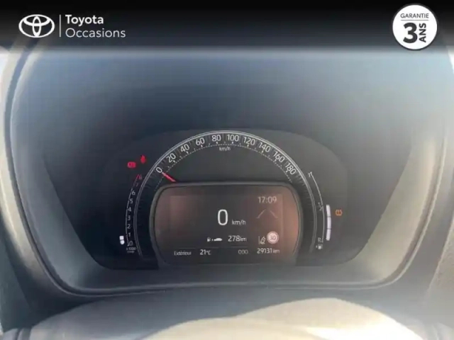 Toyota Aygo X 1.0 vvt-i 72ch dynamic — photo 14