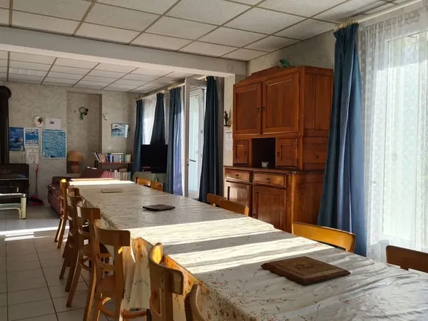 Maison 12 pièces 316 m²