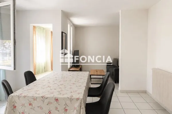 Appartement 4 pièces 85 m²