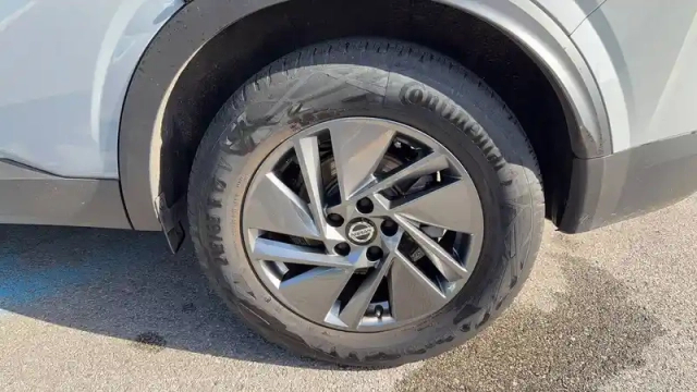 Nissan Qashqai mild hybrid 158 ch xtronic — photo 23
