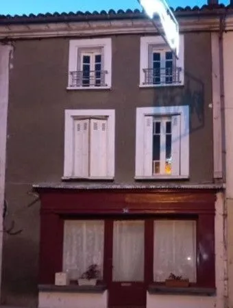 Immeuble 6 pièces 77 m²