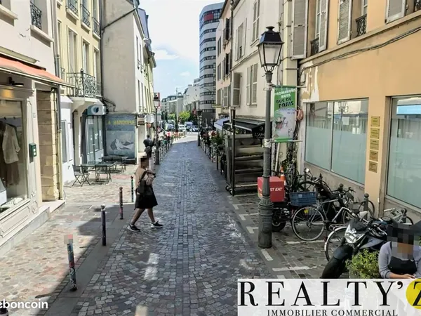 Local commercial 48 m²