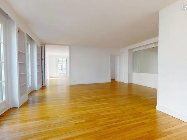 Appartement 6 pièces 126 m²