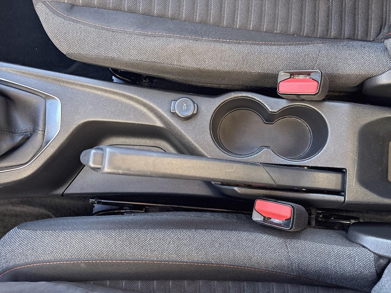 Peugeot 208 puretech 75 s&s bvm5 active pack — photo 15