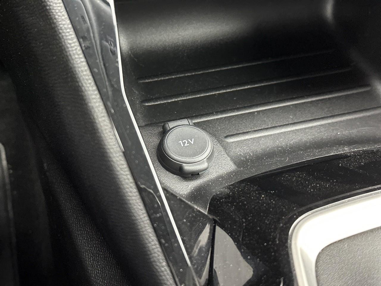 Peugeot 2008 puretech 100 s&s bvm6 allure — photo 29