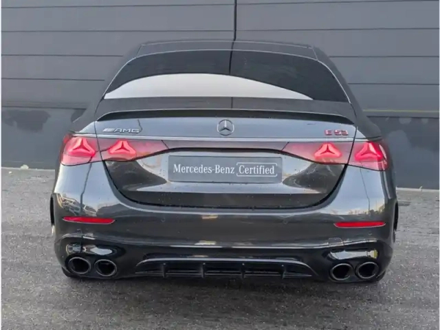 Mercedes Classe E e 53 hybrid 4matic+ — photo 4