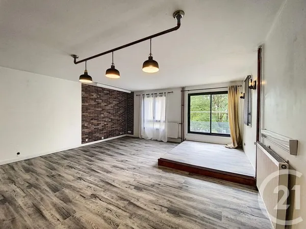 Appartement 4 pièces 84 m²