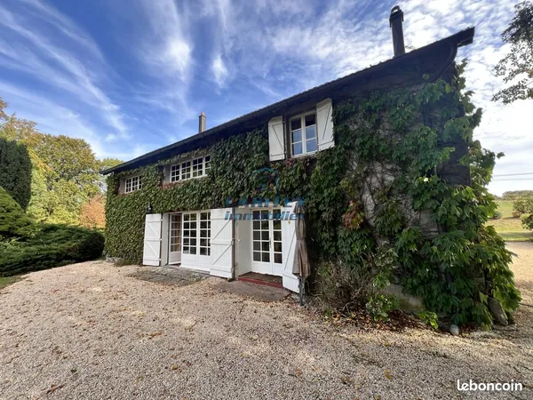 Ferme 8 pièces 230 m²