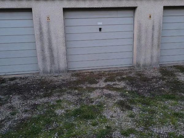 Garage à louer