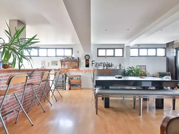 Vends appartement 147m² Loft familial