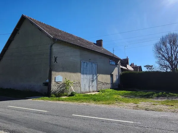 Local d’activité et entrepôt Vente Mont-près-Chambord 4p 338m² 120000€