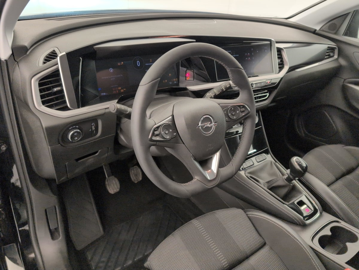 Opel Grandland — photo 16