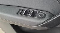 Renault Captur 1.0 TCe 90ch Techno — photo 19