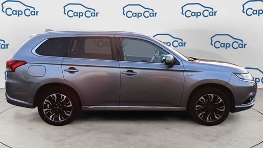 Mitsubishi Outlander 2.0 MIVEC 163 Plug in Hybrid 4WD BVA - Energy Zen – 2017 – 127347 km – Hybride rechargeable – Boîte Automatique — photo 6