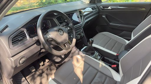 Volkswagen T-Roc 1.5 TSI 150 - Carat Exclusive – 2019 – 130212 km – Essence – Boîte Manuelle — photo 36