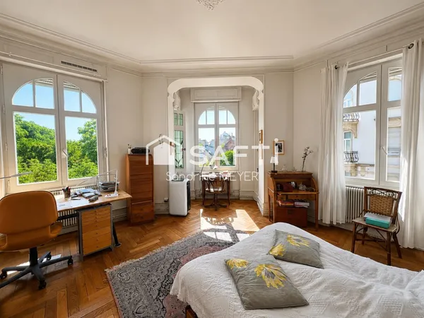Très bel appartement 4 pièces 102 m²