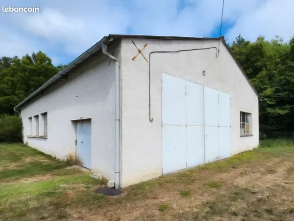Hangar location emplacement hivernage