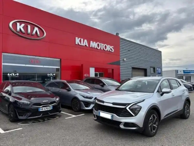 Kia Sportage 1.6 t-gdi 252ch phev active bva6 4wd — photo 1