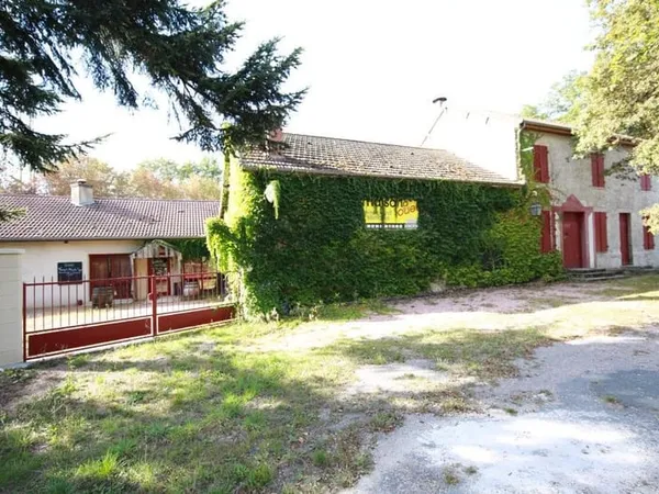 Ensemble immobilier de 450 m² à vendre - idéal projet professionnel