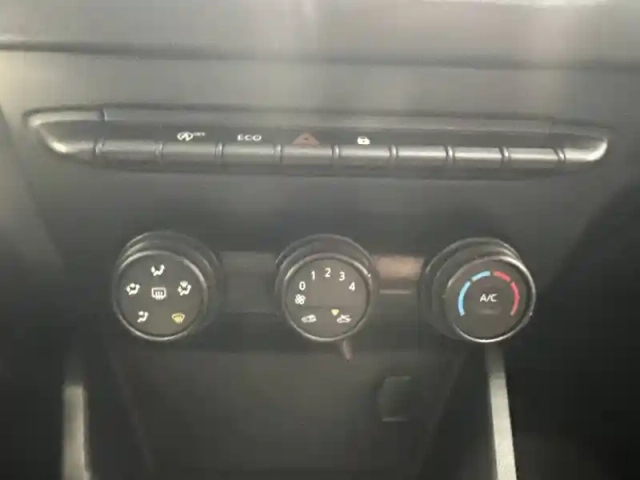 Dacia Duster blue dci 115 4x2 — photo 22
