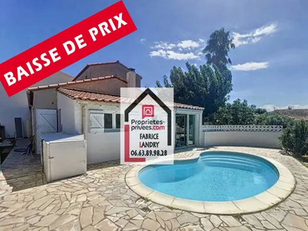 Villa 3 faces 3 chambres avec piscine quartier calme
